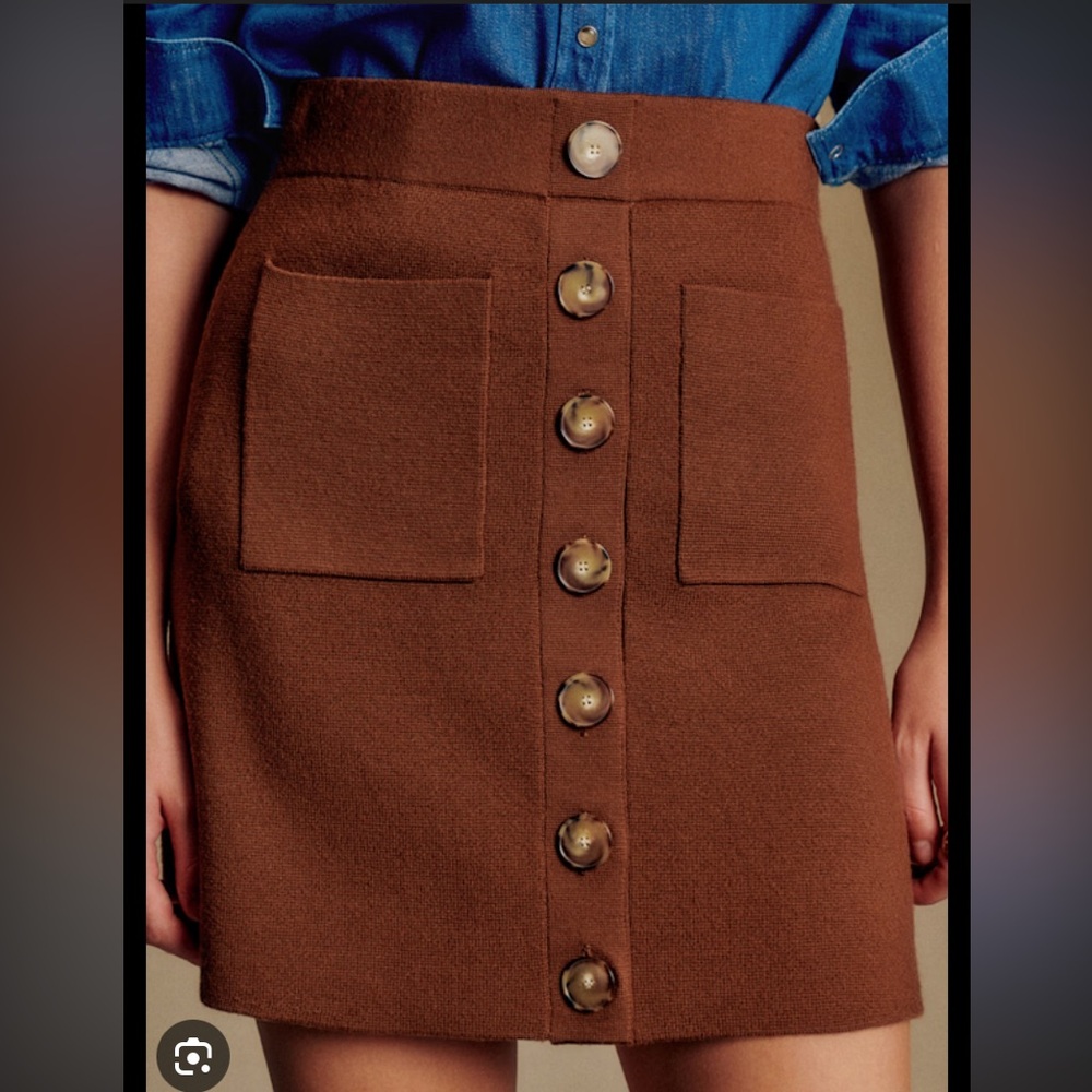 Sézane Louisa Brown Button Skirt size small